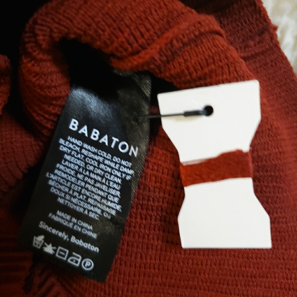 BABATON knit tank/cami ribbed knit cropped Sweater top - Picture 3 of 9